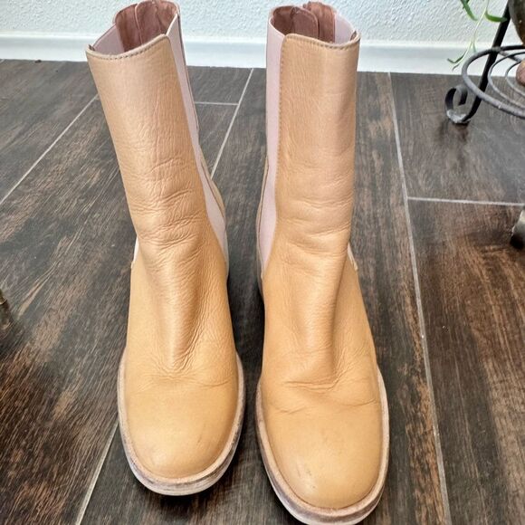 Free People Essential Chelsea Boots sz 38 - Picture 1 of 10